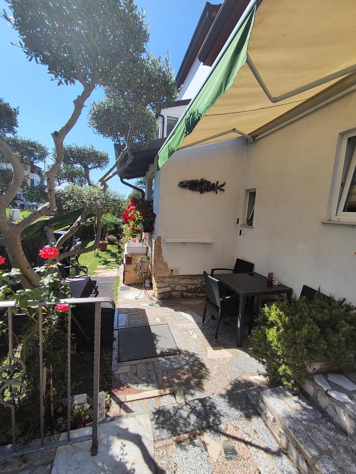 Susy Apartment Umag Exterior photo