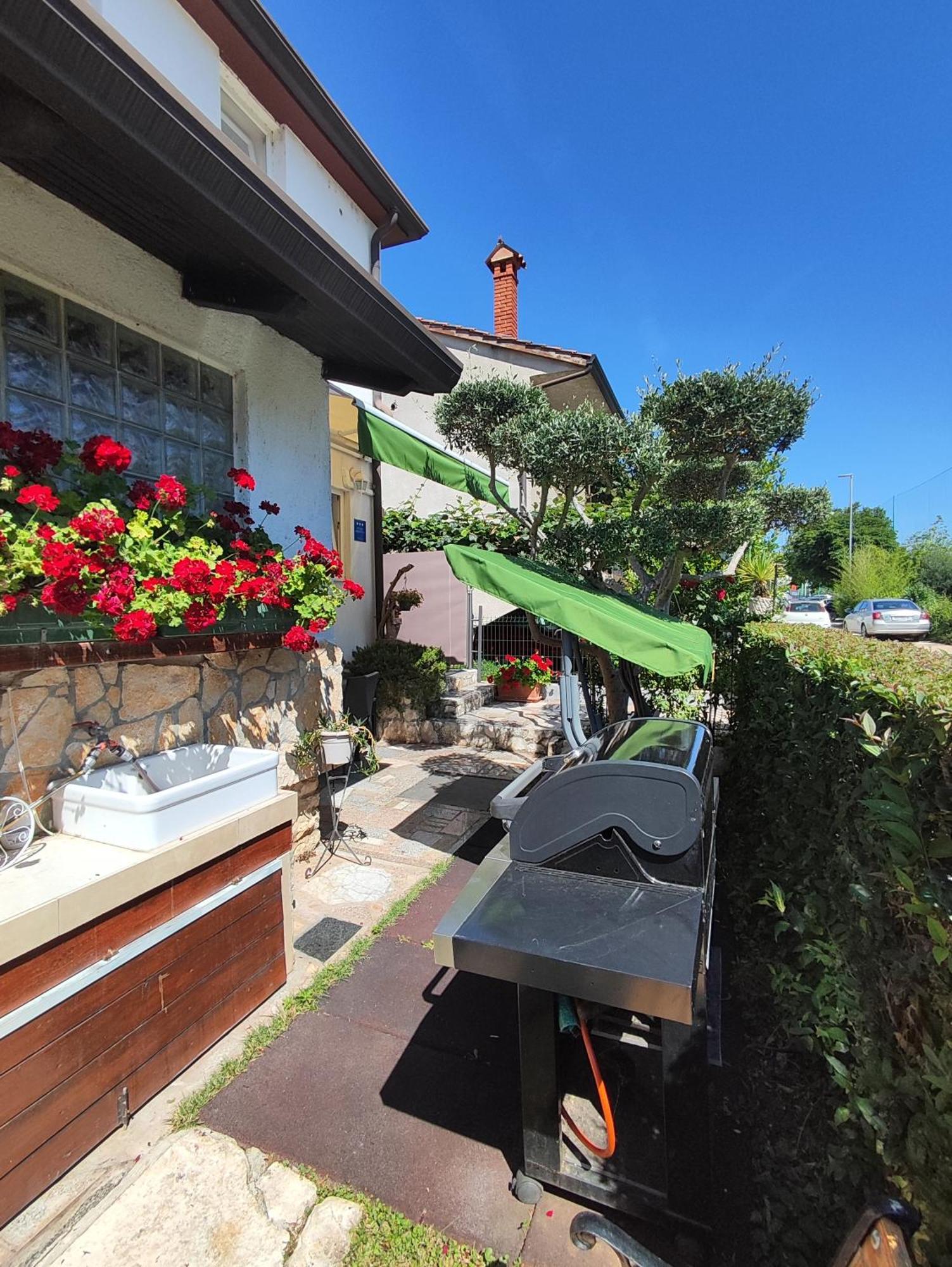 Susy Apartment Umag Exterior photo